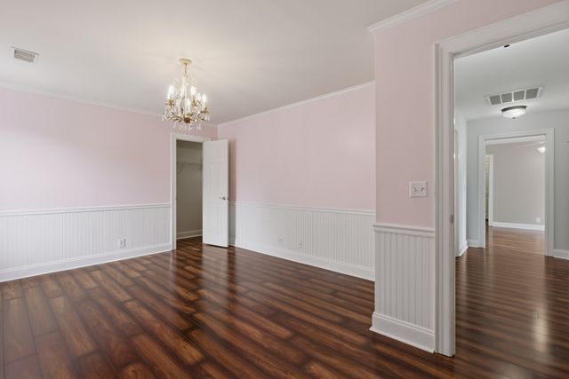 1714 Satinwood Dr, Murfreesboro, TN 37129