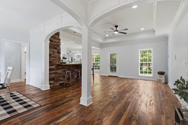 1714 Satinwood Dr, Murfreesboro, TN 37129