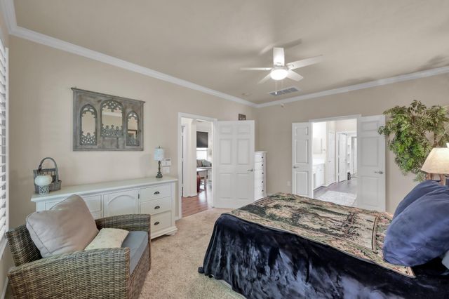 2 Gleneden Court, Conroe, TX 77384