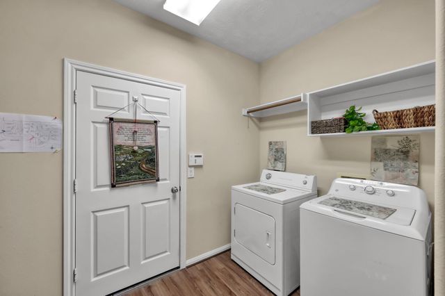 2 Gleneden Court, Conroe, TX 77384