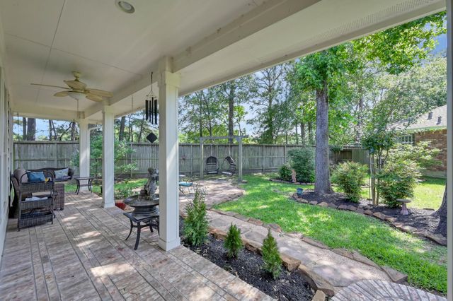 2 Gleneden Court, Conroe, TX 77384
