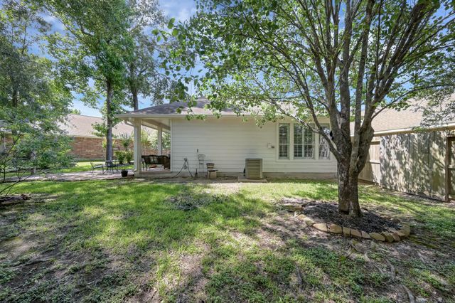 2 Gleneden Court, Conroe, TX 77384