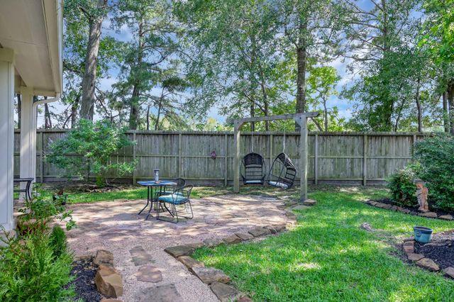 2 Gleneden Court, Conroe, TX 77384