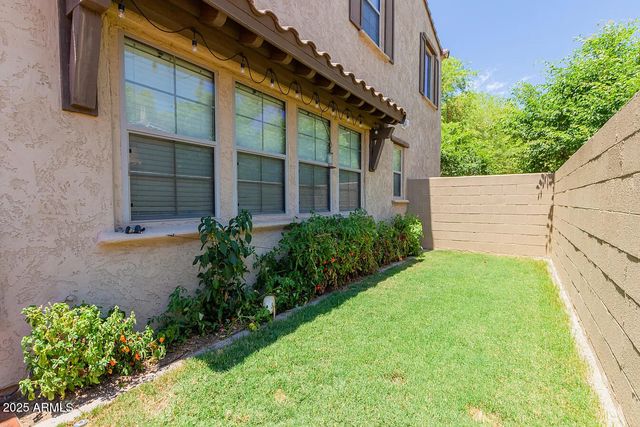 21125 W ELM Way, Buckeye, AZ 85396