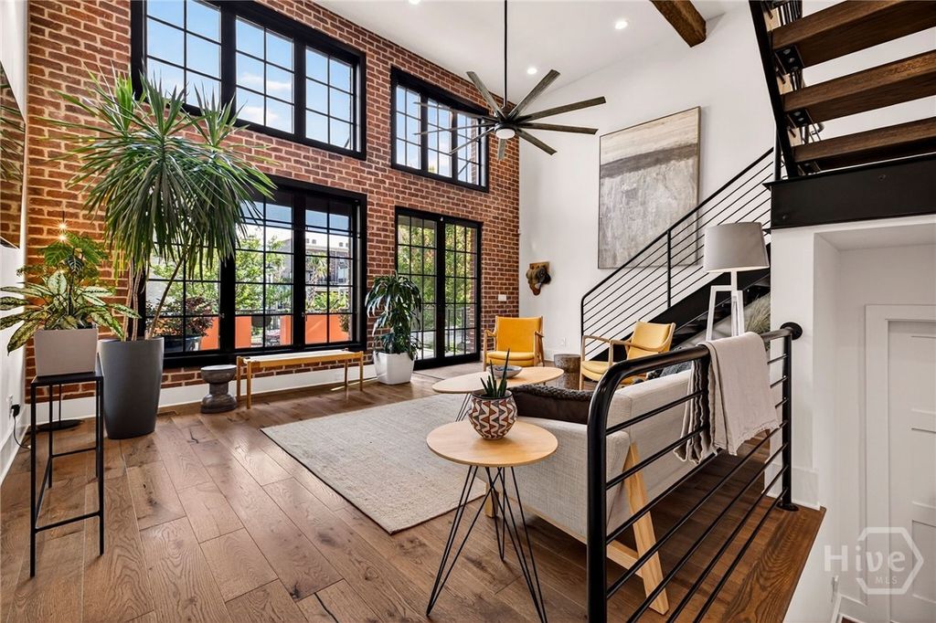 Image 6 of property listing at 460 Port Street, Savannah, GA 31401