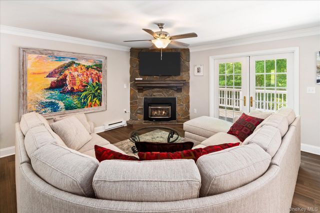 4 Plum Tree Court, Brewster, NY 10509