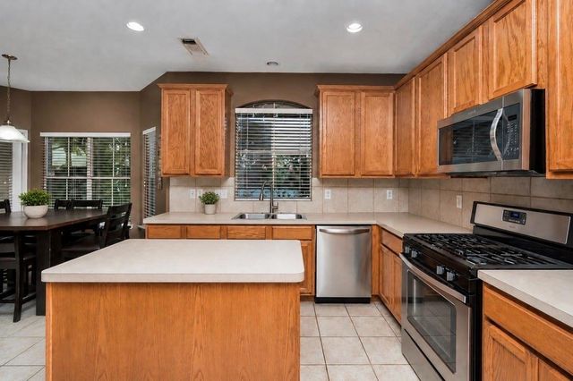 19119 Poplar Trails Lane, Tomball, TX 77375