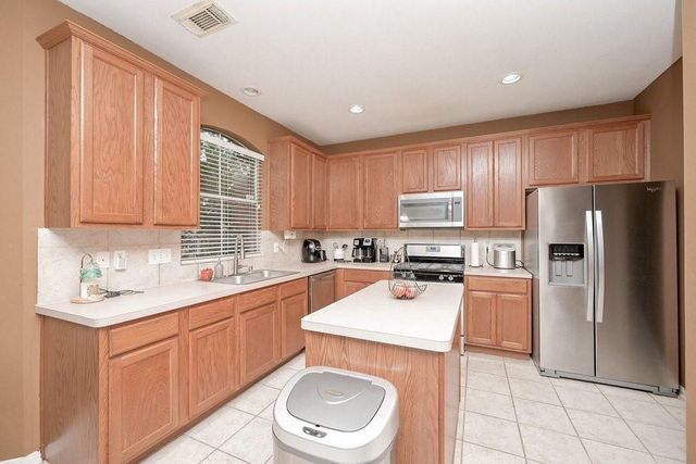 19119 Poplar Trails Lane, Tomball, TX 77375