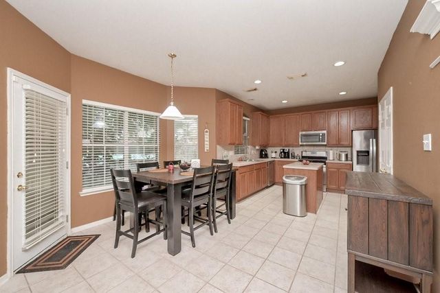 19119 Poplar Trails Lane, Tomball, TX 77375