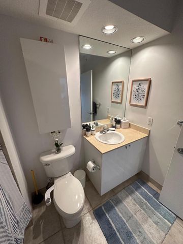 1551 N Flagler Drive 708, West Palm Beach, FL 33401