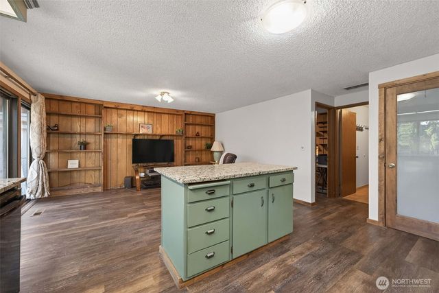 6507 NW Lupin Street, Vancouver, WA 98663