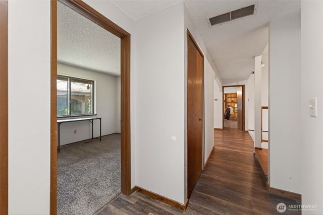 6507 NW Lupin Street, Vancouver, WA 98663