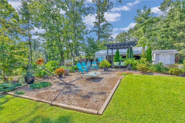 107 Peachtree Drive, Greer, SC 29651