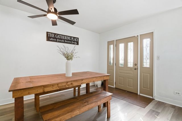 1024 Highland Avenue, Waukegan, IL 60085