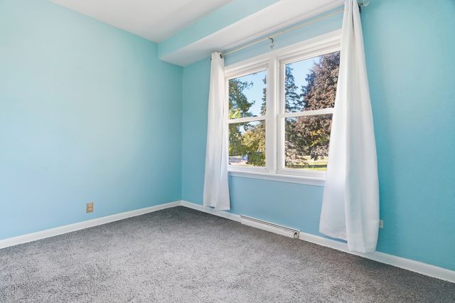 1024 Highland Avenue, Waukegan, IL 60085