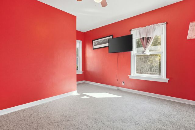 1024 Highland Avenue, Waukegan, IL 60085
