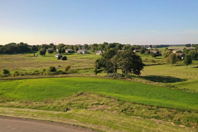 Lot 66 Drumlin Creek Court, Columbus, WI 53925