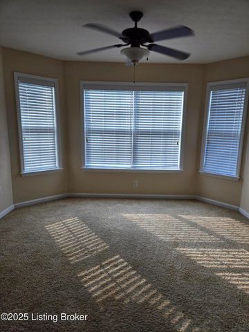617 Wind Brook Dr, Elizabethtown, KY 42701