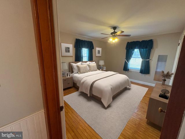 424 LAMPETER RD, Lancaster, PA 17602