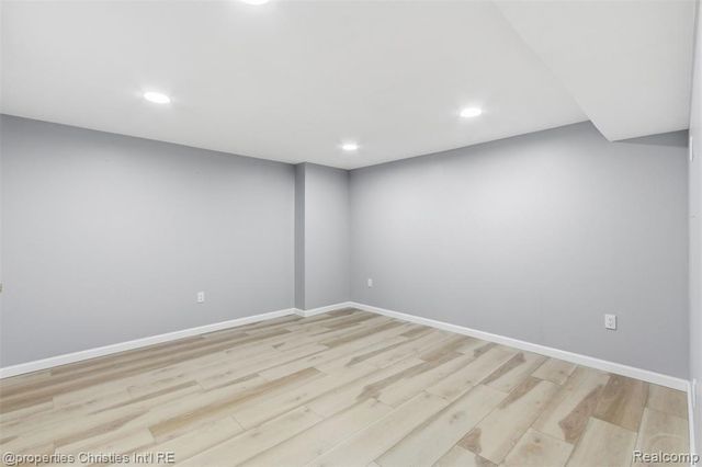 2155 Devonshire Road, Bloomfield Hills, MI 48302