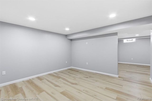 2155 Devonshire Road, Bloomfield Hills, MI 48302