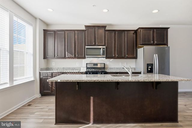 1024 FLESTER LN, Laurel, MD 20707