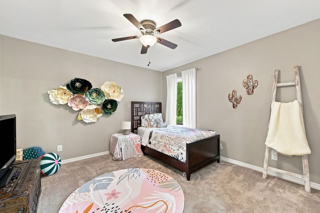 3840 Mockingbird Lane, Midlothian, TX 76065