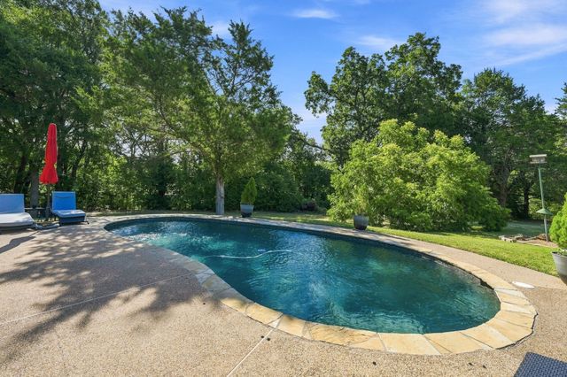 3840 Mockingbird Lane, Midlothian, TX 76065
