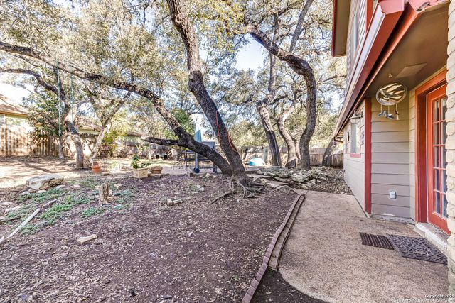 2215 Sun Wood, San Antonio, TX 78232