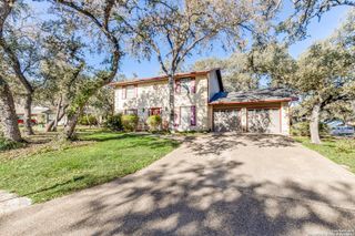 2215 Sun Wood, San Antonio, TX 78232