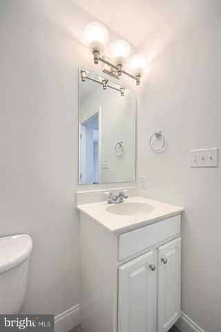 335 LAUREL DR, York, PA 17406