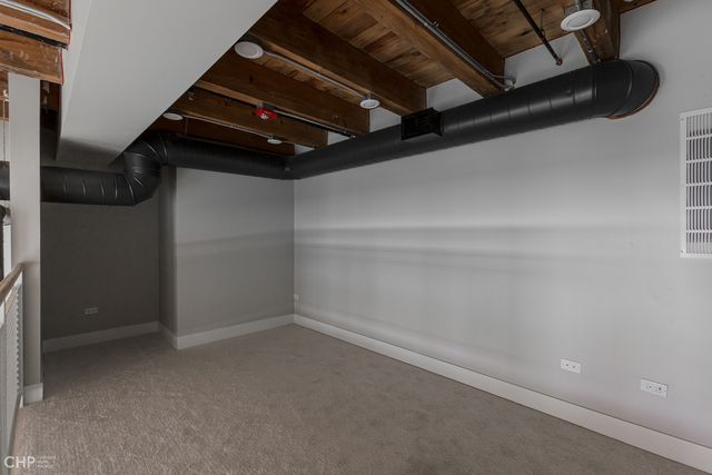 729 N Sangamon Street 302, Chicago, IL 60642