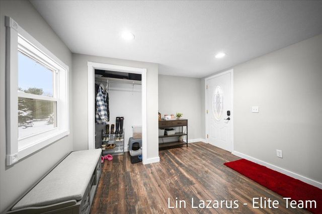 16381 W Howard City Edmore Road, Howard City, MI 49329