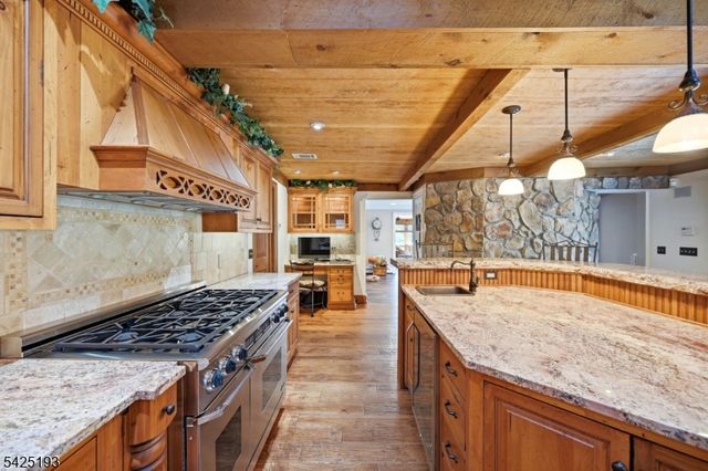 1561 Macopin Rd, West Milford Twp., NJ 07480