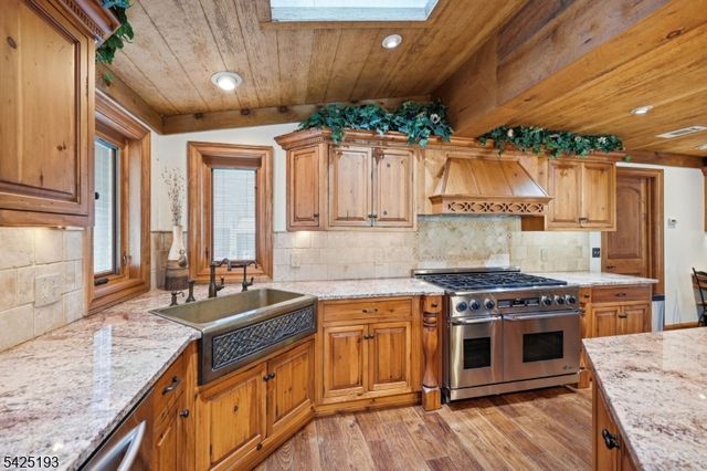 1561 Macopin Rd, West Milford Twp., NJ 07480