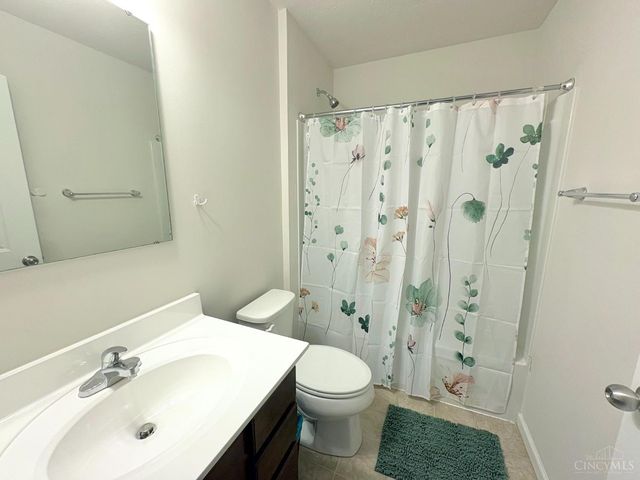 1504 Winwood Drive, Goshen Twp, OH 45140