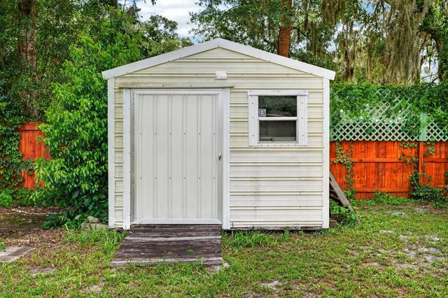 131 DUNN AVENUE, San Mateo, FL 32187