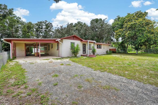 131 DUNN AVENUE, San Mateo, FL 32187
