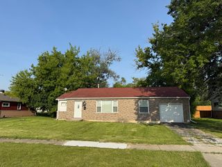 700 CUMBERLAND Street, Hoffman Estates, IL 60194