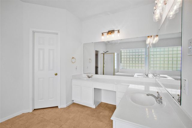 2913 Palmer Drive, Friendswood, TX 77546