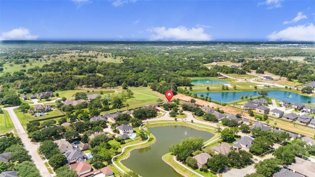 2913 Palmer Drive, Friendswood, TX 77546