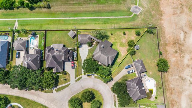 2913 Palmer Drive, Friendswood, TX 77546
