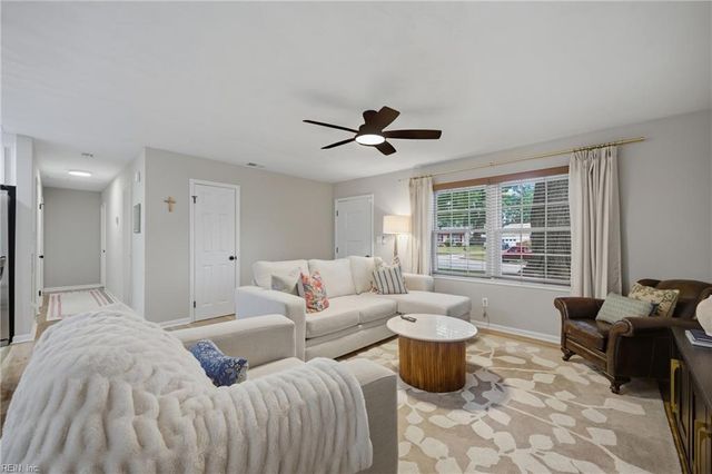 4908 Pimlico CIR, Virginia Beach, VA 23464