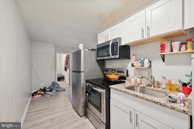 425 MAIN ST, Darby, PA 19023