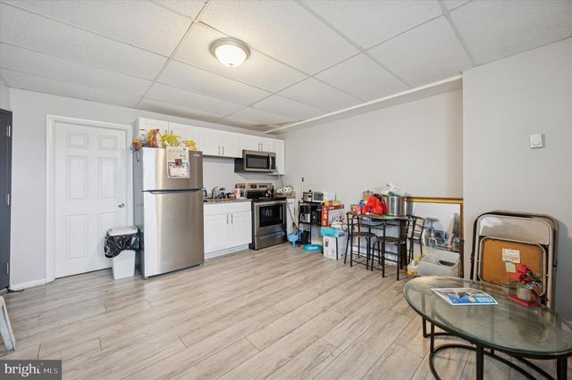 425 MAIN ST, Darby, PA 19023