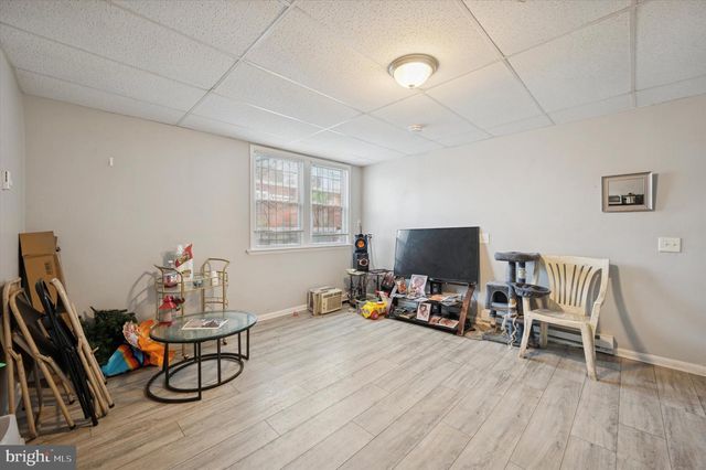 425 MAIN ST, Darby, PA 19023