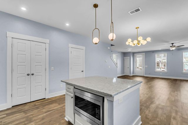 1672 Indy Drive, North Charleston, SC 29405