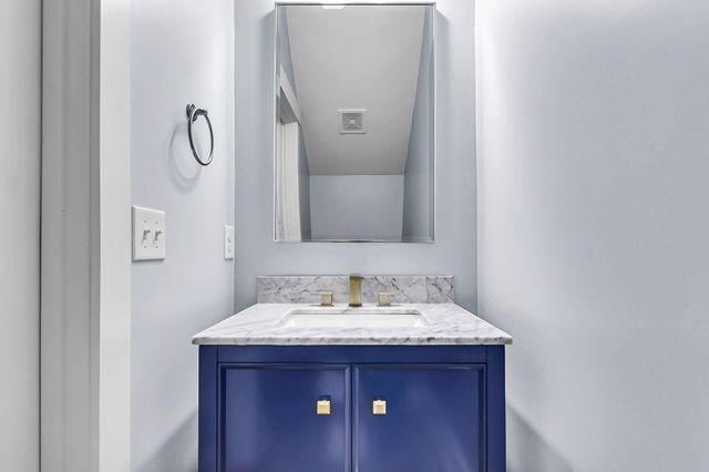 1672 Indy Drive, North Charleston, SC 29405