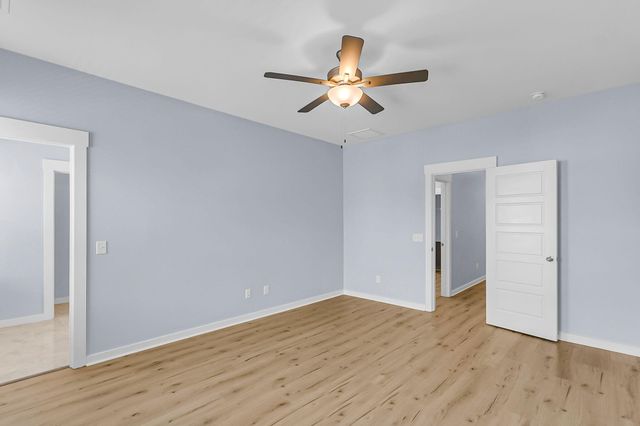 1672 Indy Drive, North Charleston, SC 29405