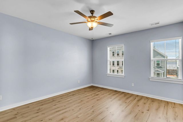 1672 Indy Drive, North Charleston, SC 29405